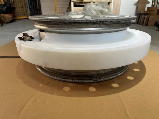 Το τροποποιημένο οχημάτων στρατιωτικό υψηλό πολυμερές σώμα ενθέτων τρεξίματος επίπεδο τρέχει το επίπεδο σύστημα ελαστικών αυτοκινήτου