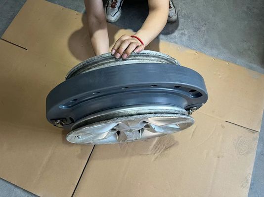 Επίπεδα ένθετα 335/80R20 225/75R16C πολυμερούς τα λαστιχένια στρατιωτικά τρεξίματος τρέχουν τα επίπεδα ένθετα ροδών